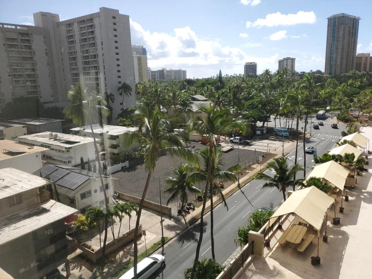Waikiki Cozy No Fee Aparthotel